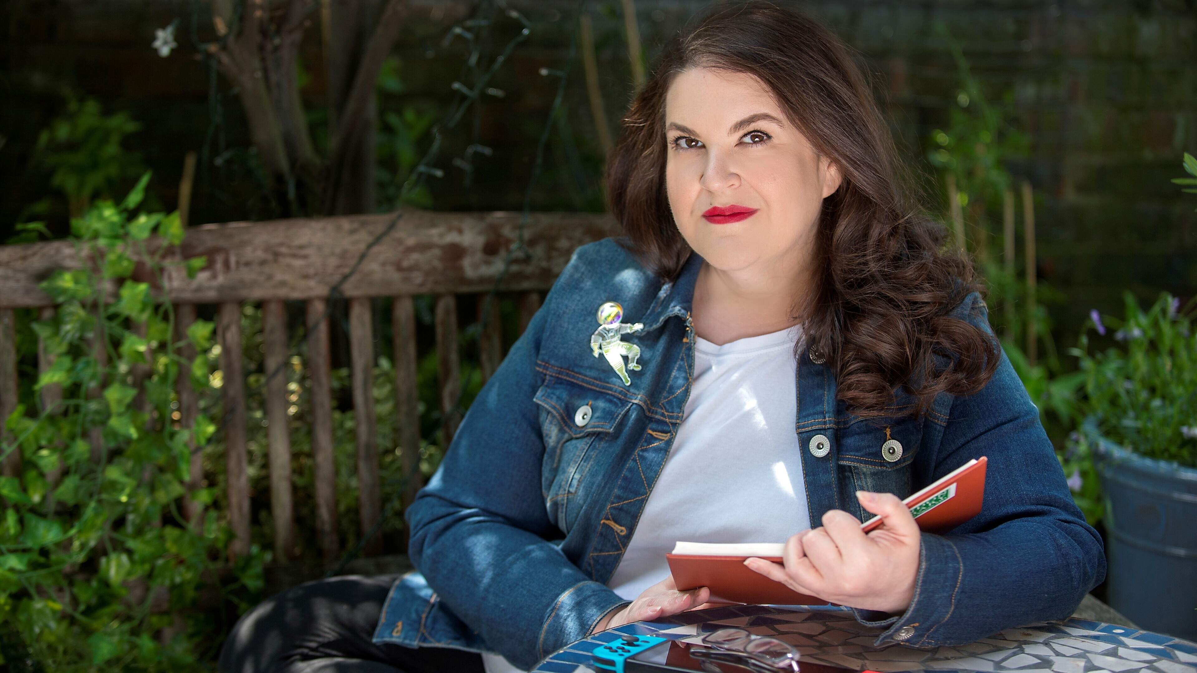 Part sci-fi, part grief memoir, part eco fable, Naomi Alderman’s The Strangers is exceptional – and exceptionally odd
